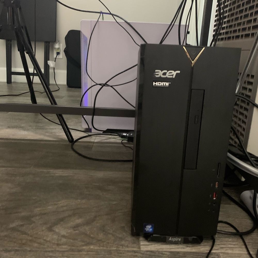 PC - Picture 3 of 5